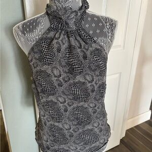 BEBE HALTER TOP SZ L NWT